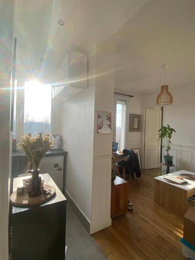 Appartement Ensoleille, Central Et Tout Equipe Avec Vue Tour Eiffel Et Pantheon باريس المظهر الخارجي الصورة
